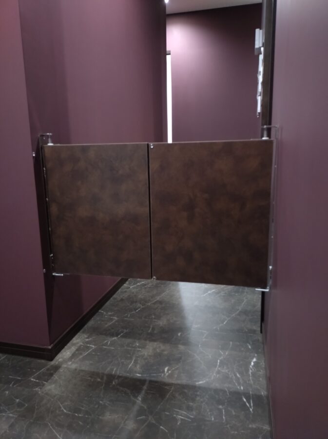 飲食店向け両開きメラミン化粧板ミニスイングドア