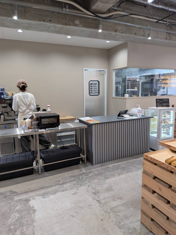 パン屋向け片開きアルミスイングドア（一般タイプ、窓透明）