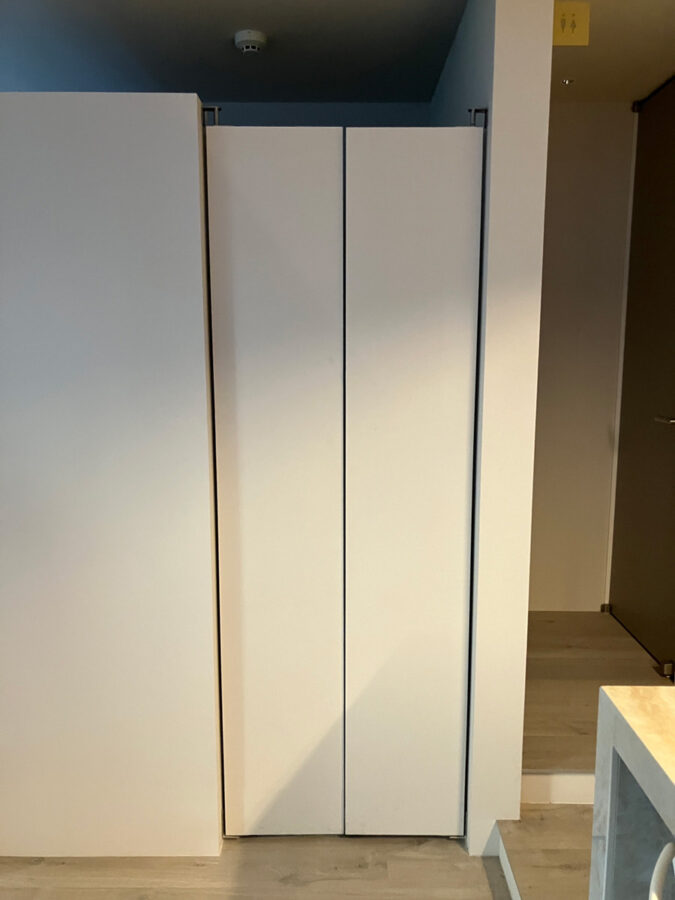 店舗向け両開きベニヤ板ミニスイングドア